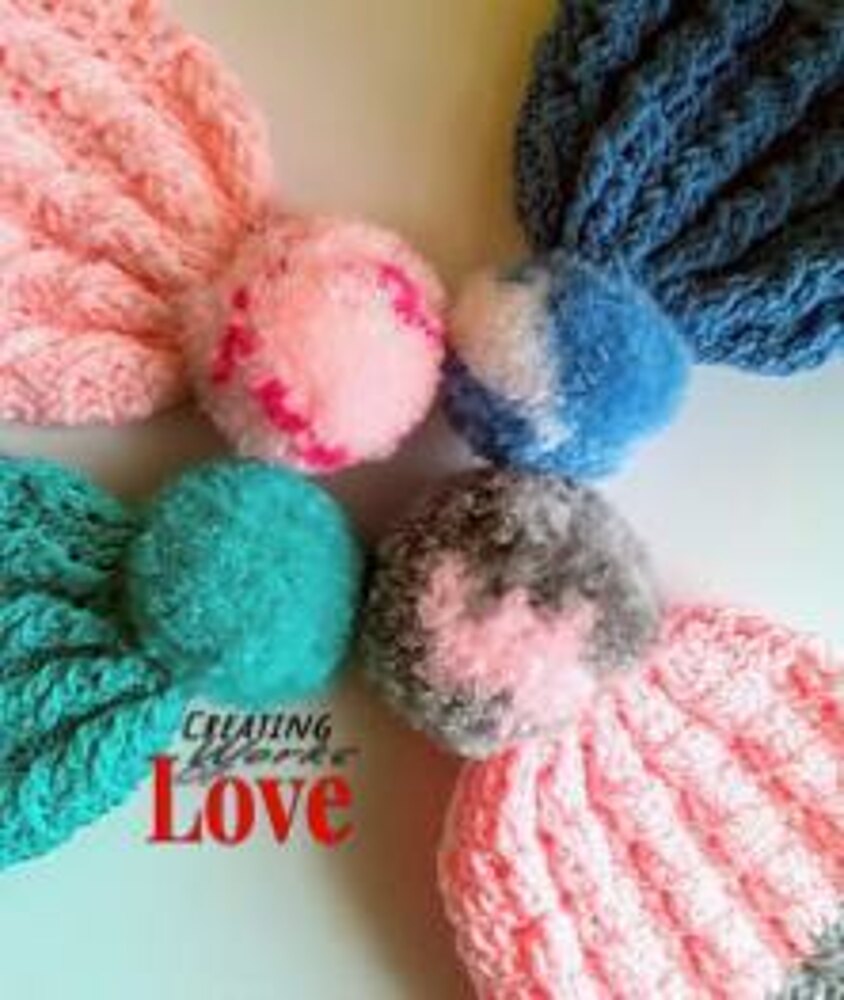 Fur impostor Pom Pom Crochet pattern by Creating Works Of Love