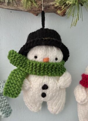 Knit Snowman Christmas Ornaments Pattern