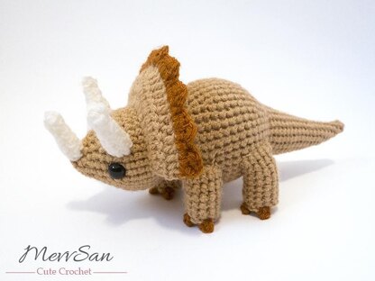 Amigurumi Triceratops Dinosaur