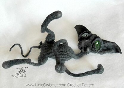 095 Cat Sphynx Findus with wire frame Amigurumi