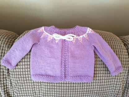 Sweet bunting baby cardigan