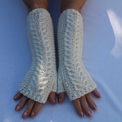 Seagull Fingerless Gloves mittens Cable Gloves.