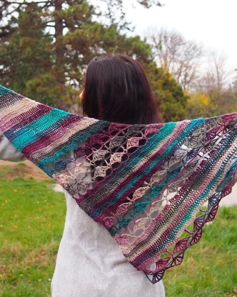 Playful shawl