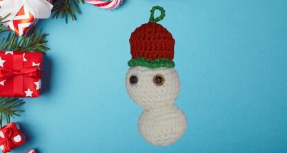 Arctic No Nose Snowman Ornament