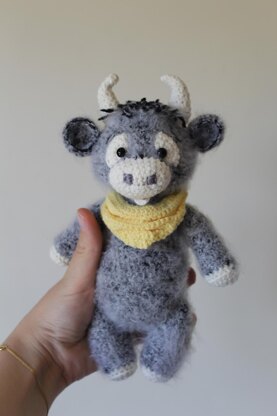 Bull toy