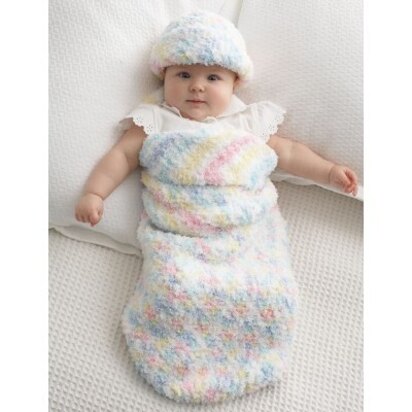 Baby Cocoon and Hat in Bernat Pipsqueak