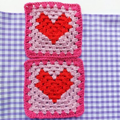 Queen of Hearts Scarf