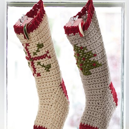 Cross Stitch Stockings in Bernat Softee Chunky Holiday