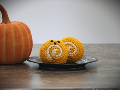 Pumpkin Roll Amigurumi Food