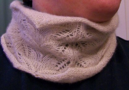 Birds in Flight cowl/headband