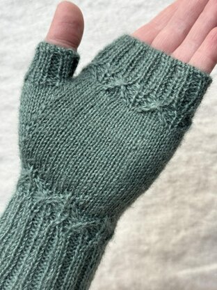 Willow Garden Fingerless Mitts