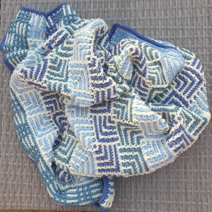 Mosaic Pinwheel Blanket in Blues