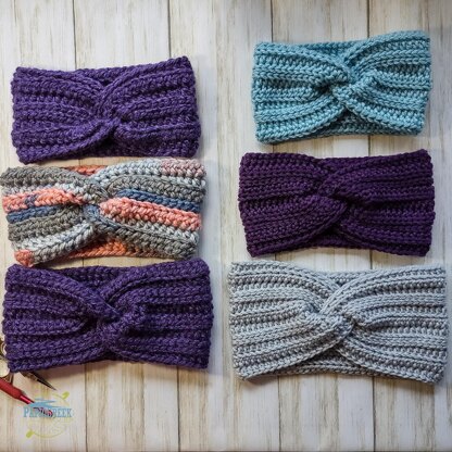 Rib Stitch With A Twist Ear Warmer