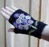 Auricula floral fingerless mitts