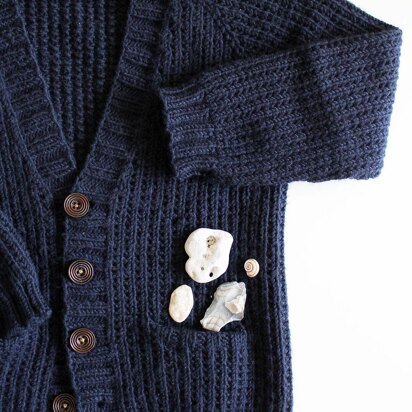 Little Gran Cardigan - knitting pattern