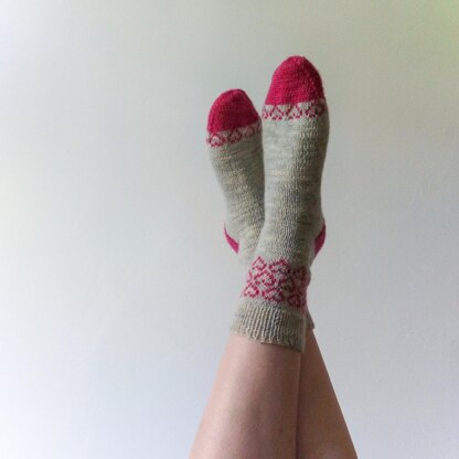 String of Hearts Socks