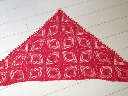 Diamond Diva Shawl