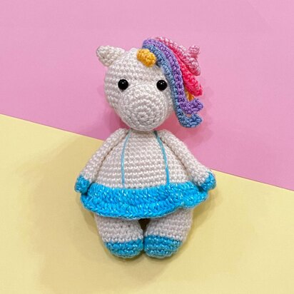 Amigurumi Unicorn Toy