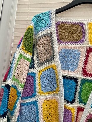 Granny Square Cardigan Crochet Pattern