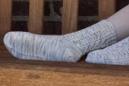 Feather Lace Socks