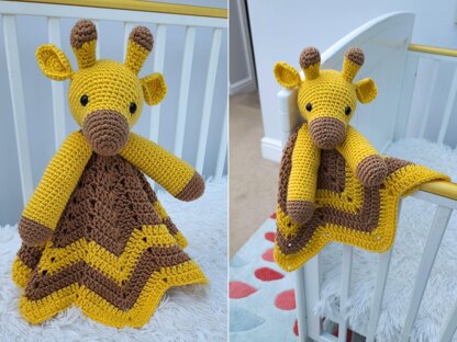 Spotty The Giraffe Lovey Baby Comforter