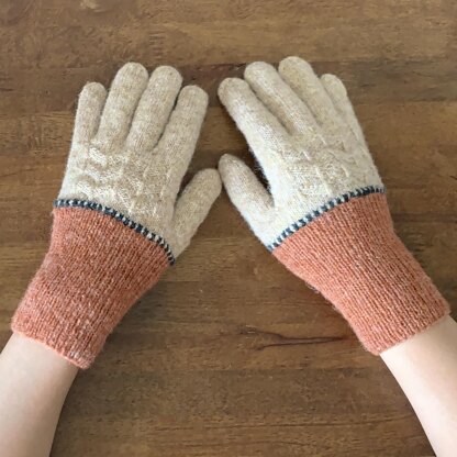 Terra cotta gloves