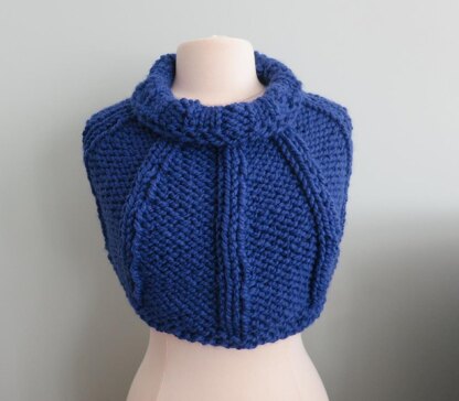 Aspen Cowl or Capelet