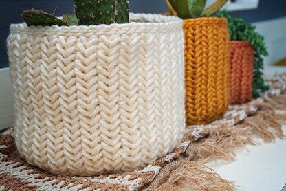 Herringbone Crochet Basket