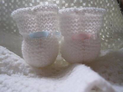 Little Kitten Baby Booties