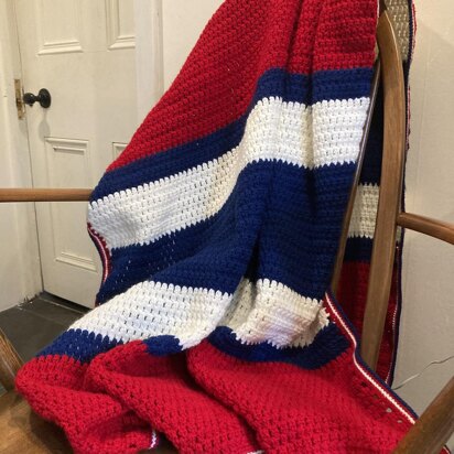 College stripe blanket