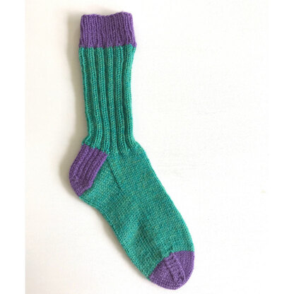 Yankee Knitter Designs 29 Classic Socks for the Family PDF