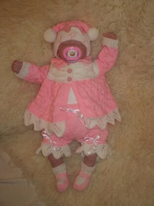 Reborn / 0-3 Months Baby Matinee / Pram Set #4