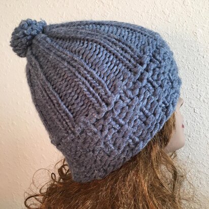 Brighton Beanie -- a loom knit pattern