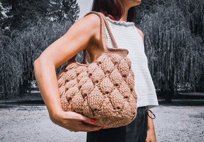 Figs Crochet Handbag