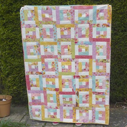 Backyard Bella Quilt Pattern