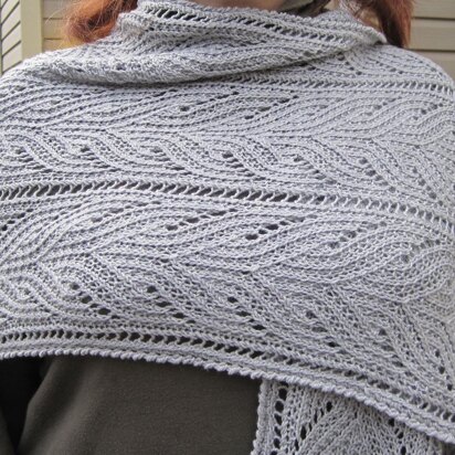 Climbing Vine Lace Wrap