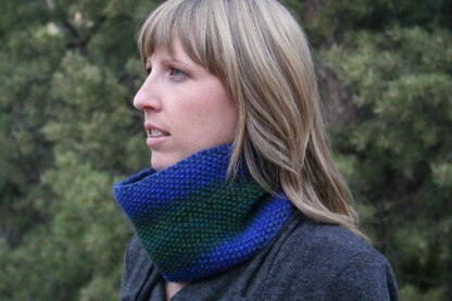 Ombre Cowl
