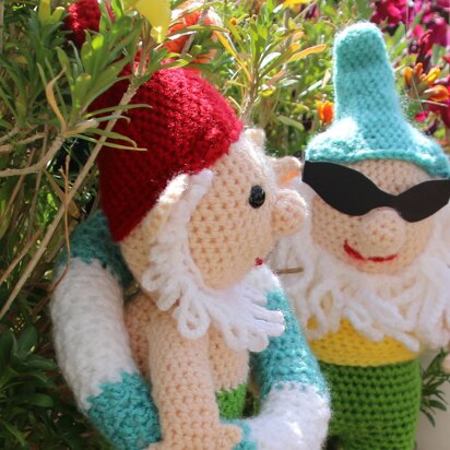 Beach Gnomes