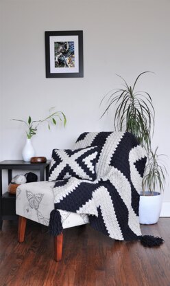 X Marks the Spot C2C Pillow + Lapgan Set