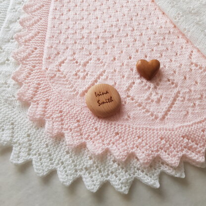 Three Lace Hearts in pink