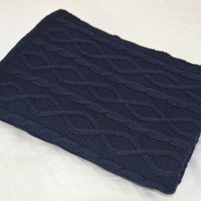 4 Ply Cable Trellis Blanket