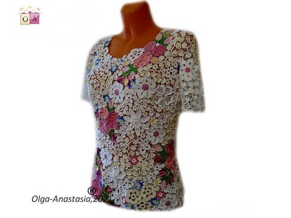 Lace blouse with flowers