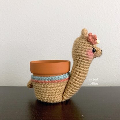 Alpaca Planter