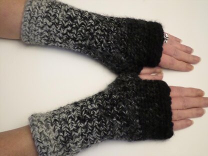 Easy Fingerless Gloves Mitts 2