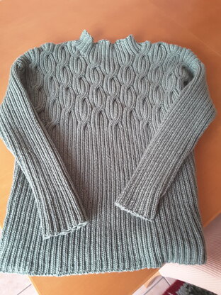 Woman's Sweater