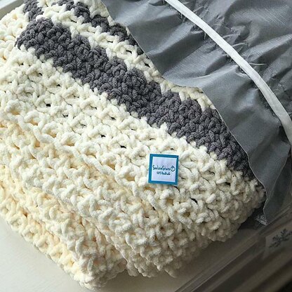 Cozy Modern Cuddle Blanket