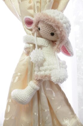 Amigurumi lamb Girl