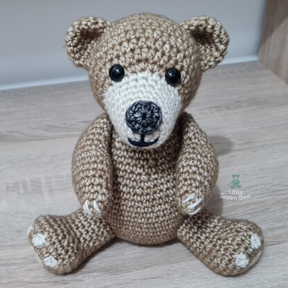 Glenn the Grizzly Bear - UK Terminology - Amigurumi