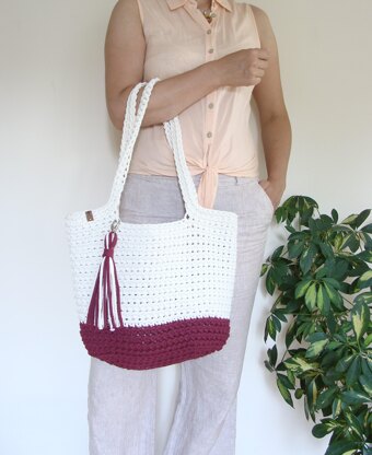 Crochet Medium Tote Bag