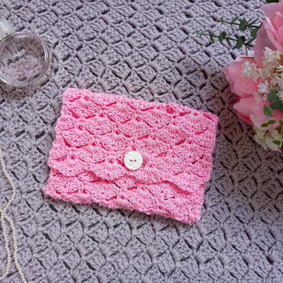 Crochet Lacy Clutch Bag/Purse Pattern